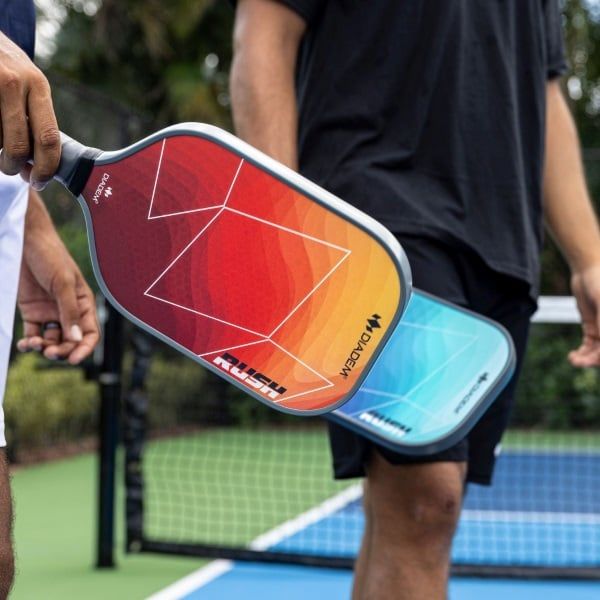 Mẹo chọn vợt pickleball phù hợp với phong cách chơi Mẹo chọn vợt pickleball phù hợp với phong cách chơi