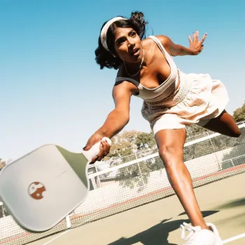 giai ma nghe thuat tra giao bong return of serve kham pha nhung bi quyet dinh cao 694f40ed1038f